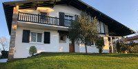 maison à BASSUSSARRY (64200)