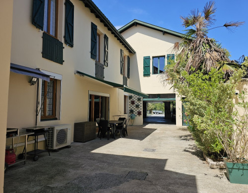 maison  PUYOO