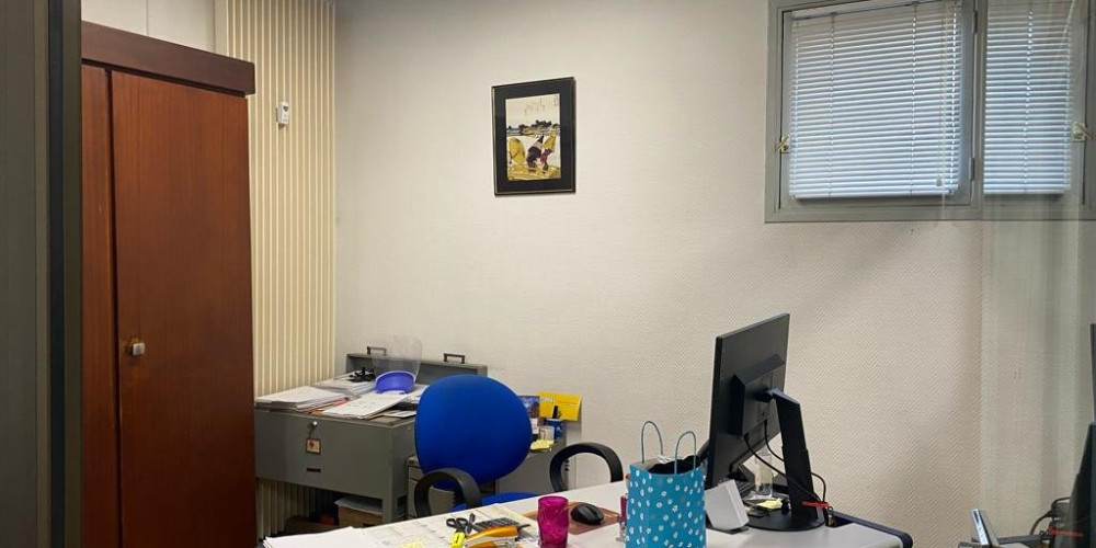 local commercial à LANNEMEZAN (65300)