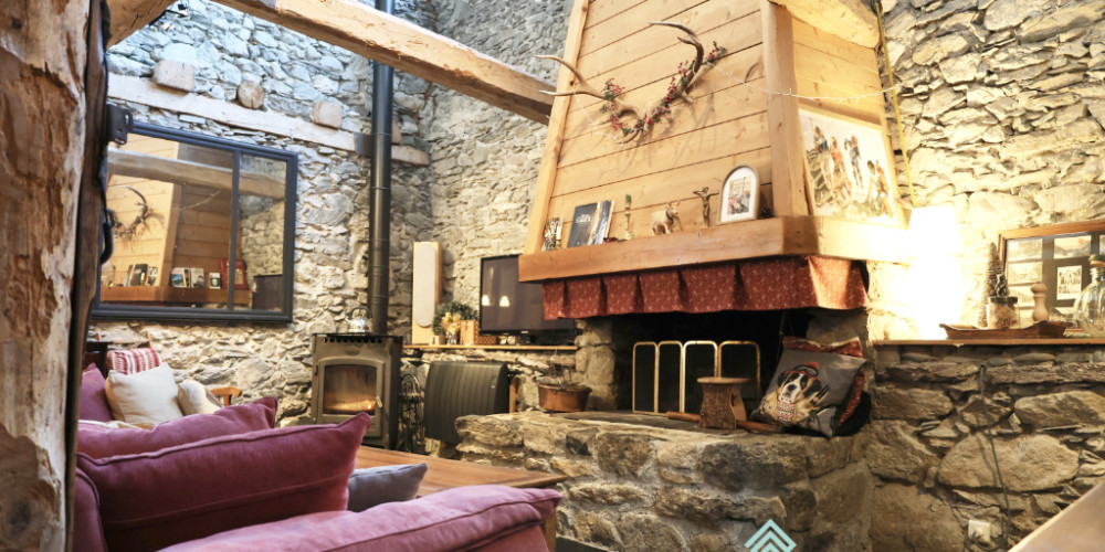 maison à CADEAC (65240)