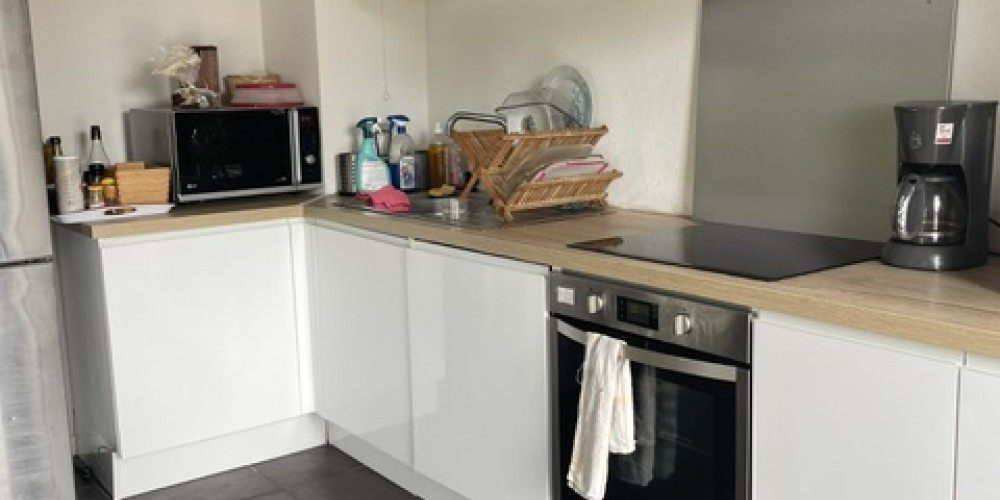 appartement à ST PEE SUR NIVELLE (64310)