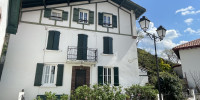 maison à UREPEL (64430)