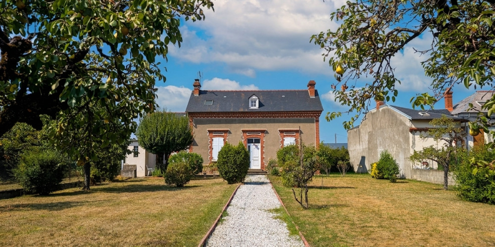 maison à AUREILHAN (65800)