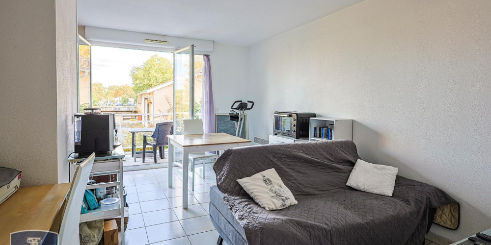 appartement à PAU (64000)