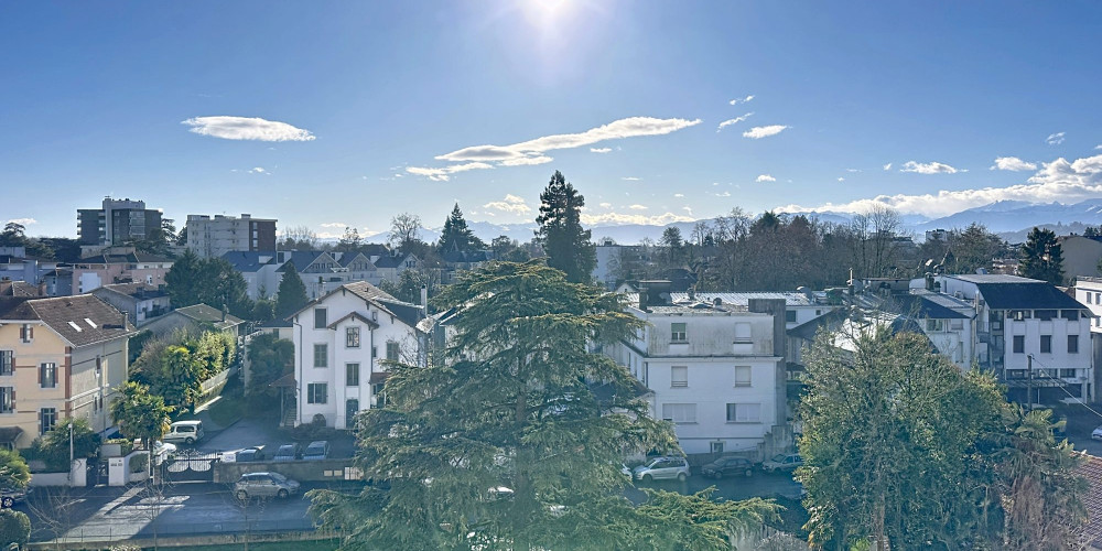 appartement à PAU (64000)