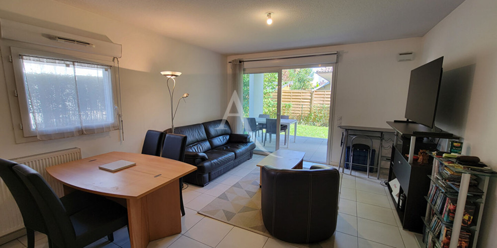 appartement à PAU (64000)