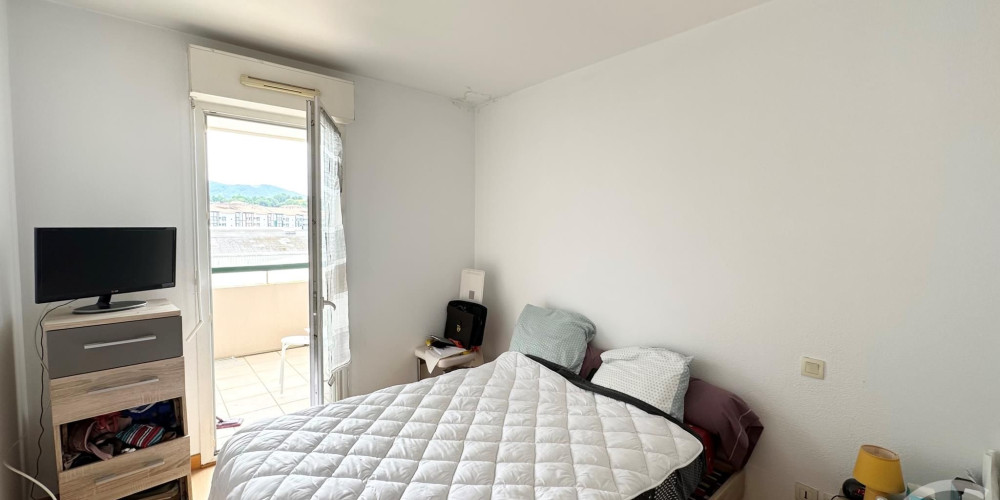 appartement à URRUGNE (64700)