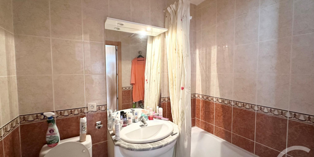 appartement à URRUGNE (64700)