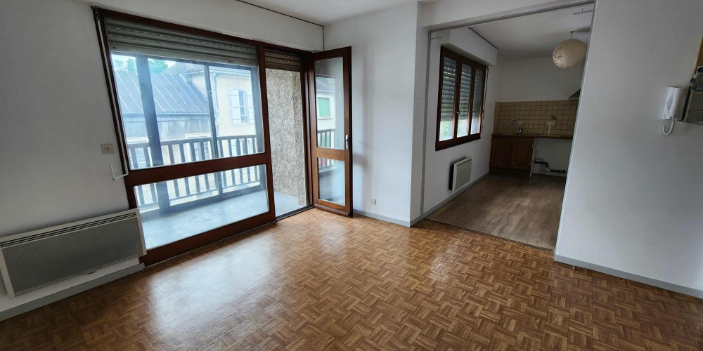 appartement à OLORON STE MARIE (64400)