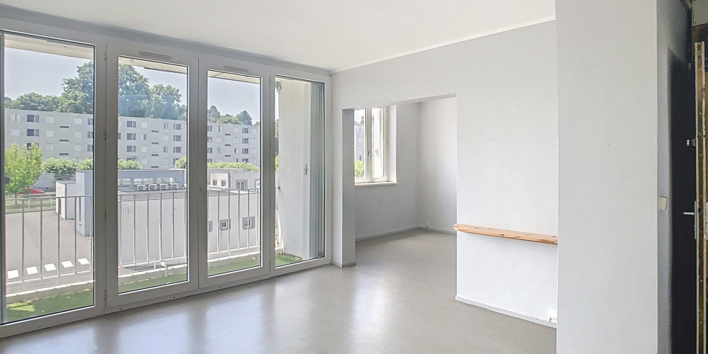 appartement à MOURENX (64150)