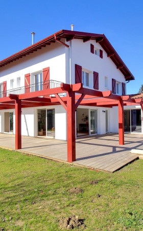 Maison  ASCAIN