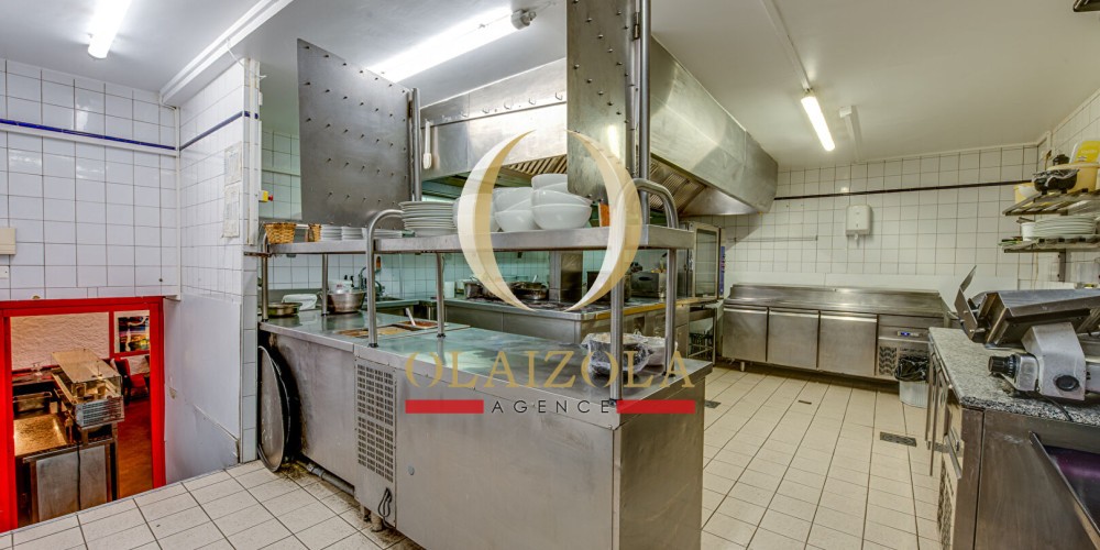 fond de commerce à ST JEAN DE LUZ (64500)