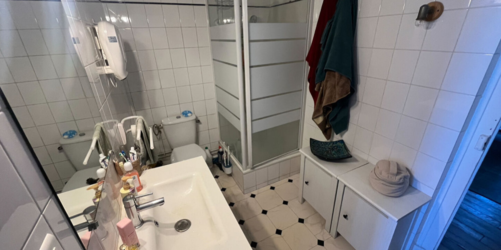 appartement à PAU (64000)