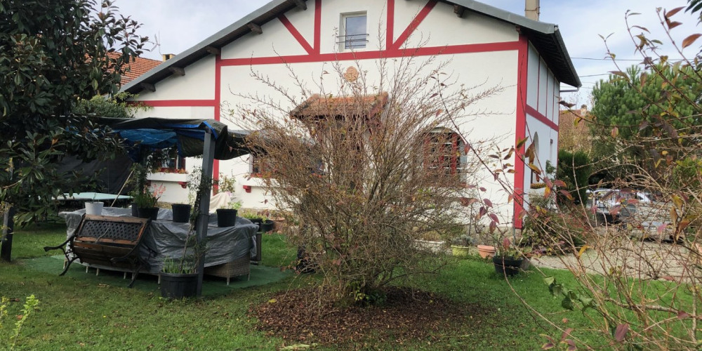 maison à LANNEMEZAN (65300)