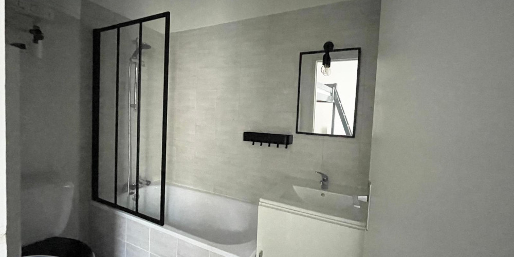 appartement à PAU (64000)