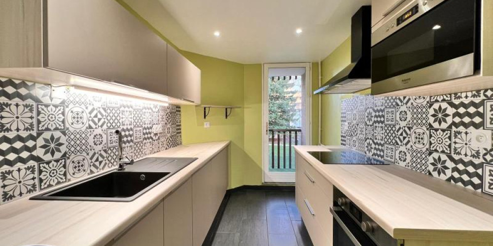 appartement à PAU (64000)