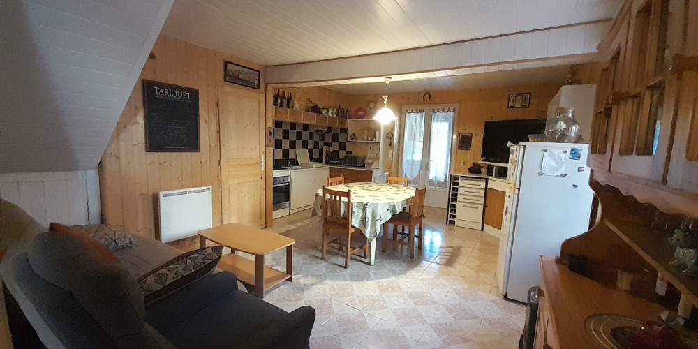 maison à SEGUS (65100)