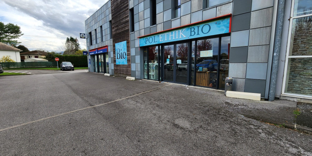 local commercial à OLORON STE MARIE (64400)