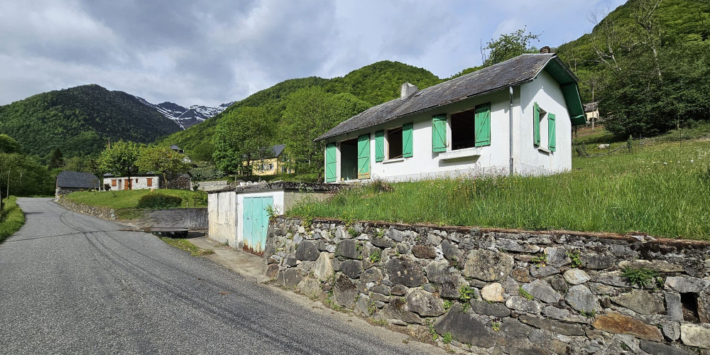 maison à BAGNERES DE BIGORRE (65200)