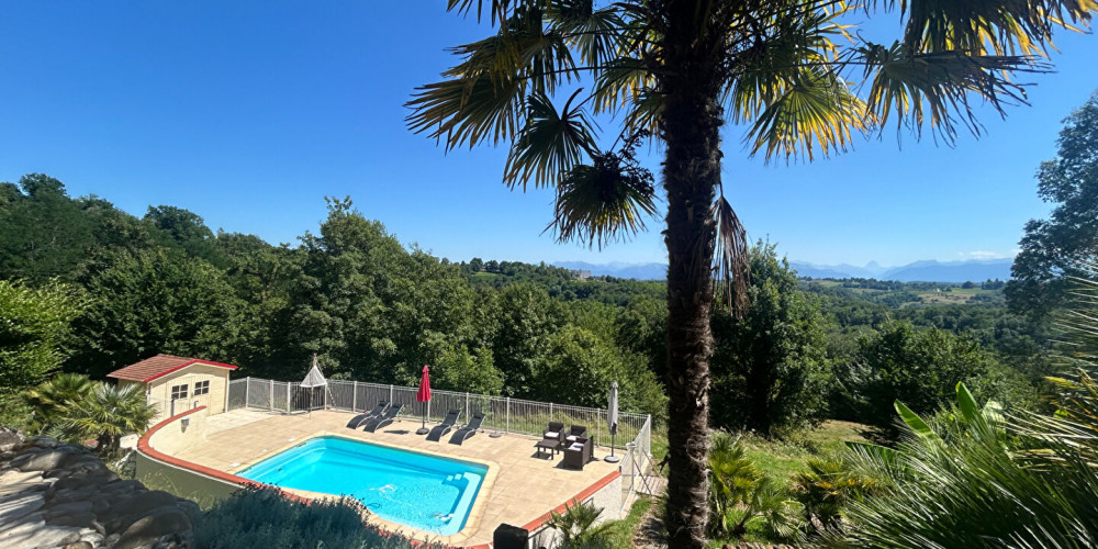 maison à JURANCON (64110)