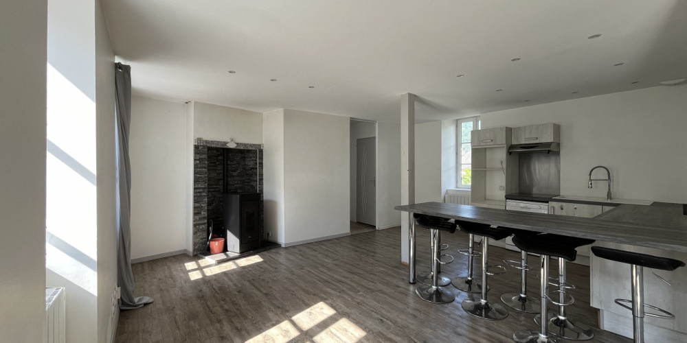 immeuble à PIERREFITTE NESTALAS (65260)