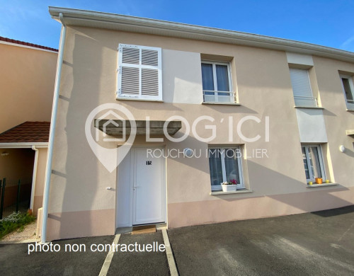 maison  LESCAR