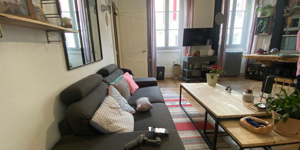 appartement à PAU (64000)