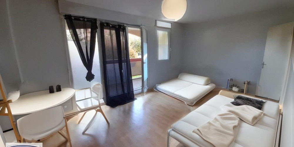 appartement à PAU (64000)