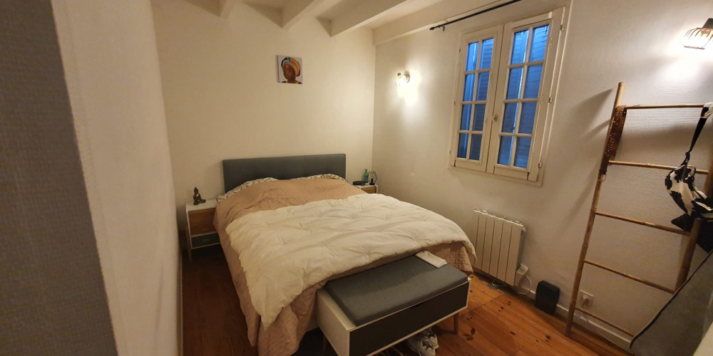 maison à PAU (64000)
