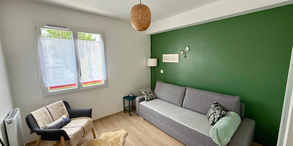 appartement à AHETZE (64210)