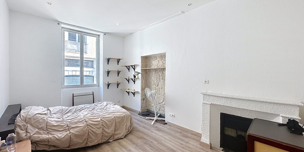 appartement à PAU (64000)
