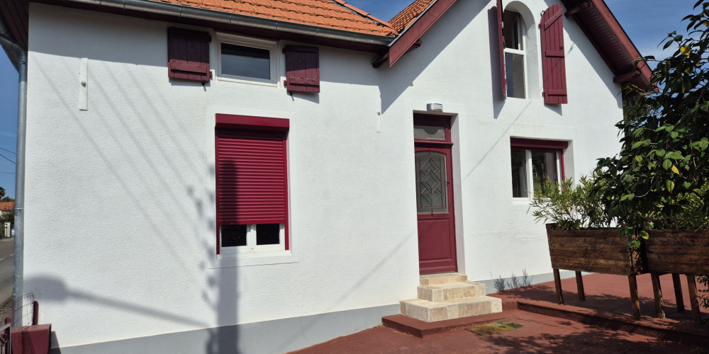 maison à SALIES DE BEARN (64270)