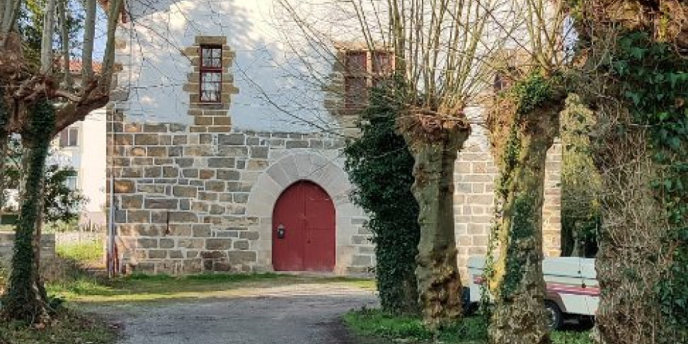 immeuble à USTARITZ (64480)