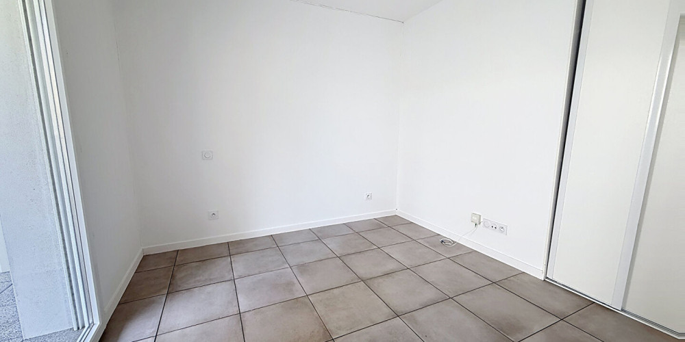 appartement à ST PIERRE D IRUBE (64990)