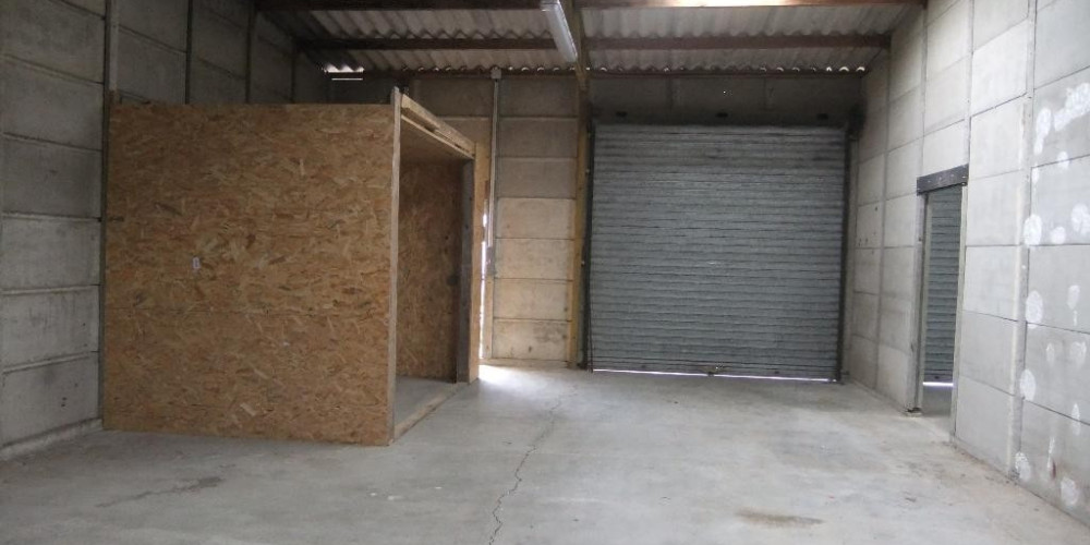 parking à LOURDES (65100)