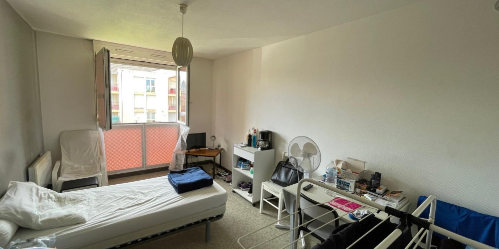 appartement à LONS (64140)