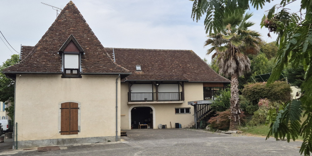 maison à SALIES DE BEARN (64270)