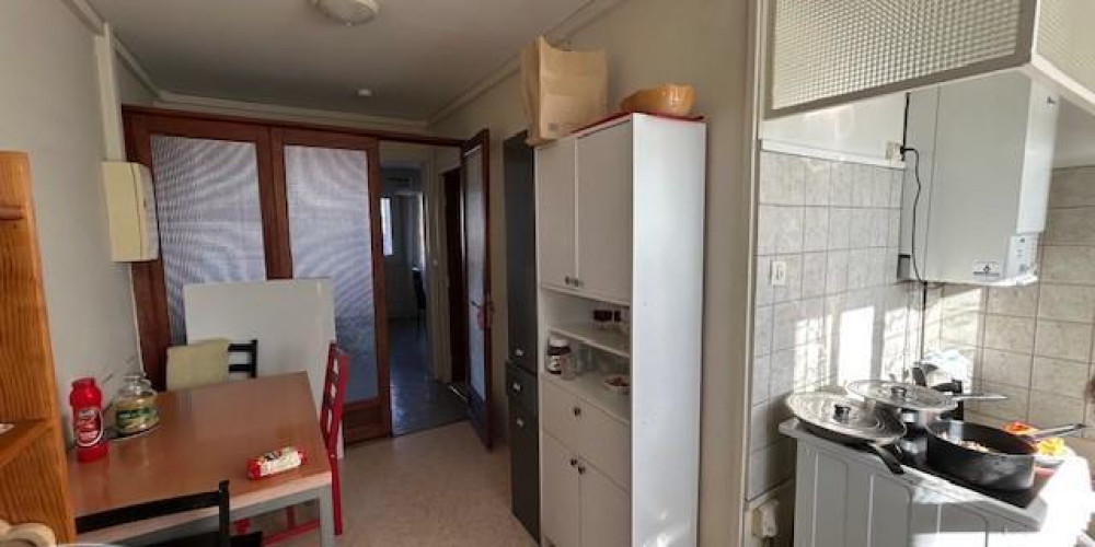 appartement à PAU (64000)