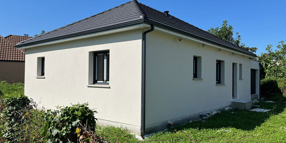 maison à PAU (64000)