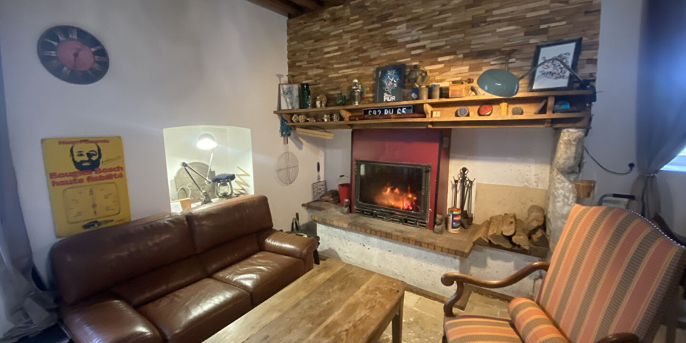 maison à ST CASTIN (64160)