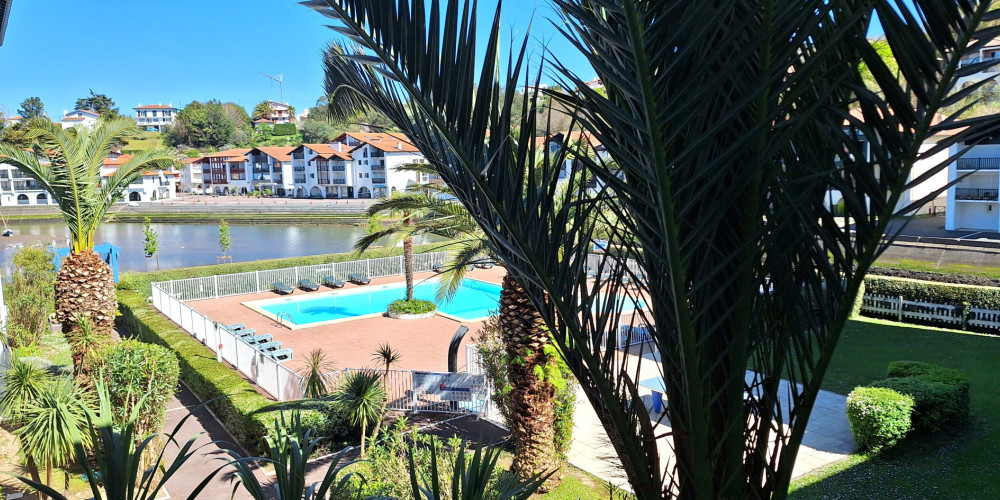 appartement à URRUGNE (64122)