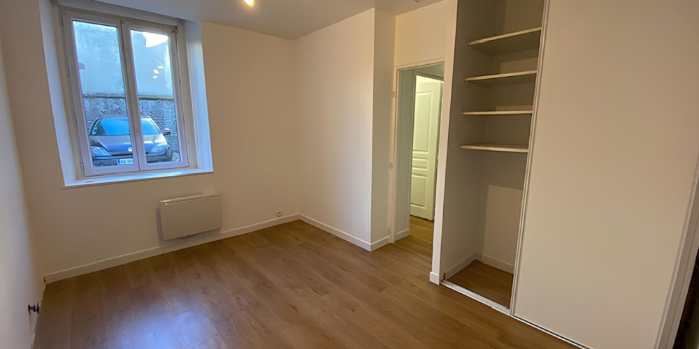 appartement à PAU (64000)