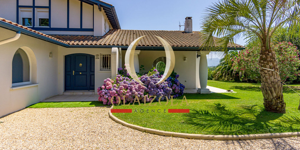 maison à ARBONNE (64210)