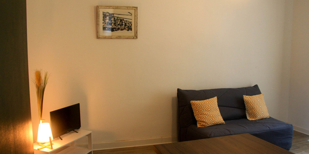 appartement à PAU (64000)