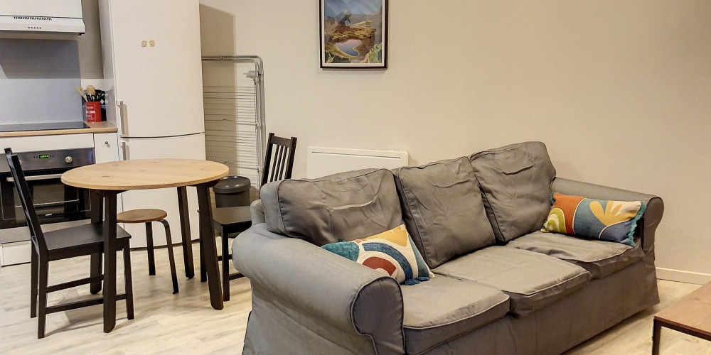 appartement à PAU (64000)