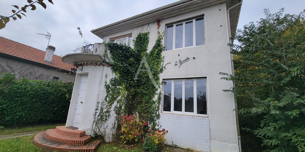 maison à GELOS (64110)