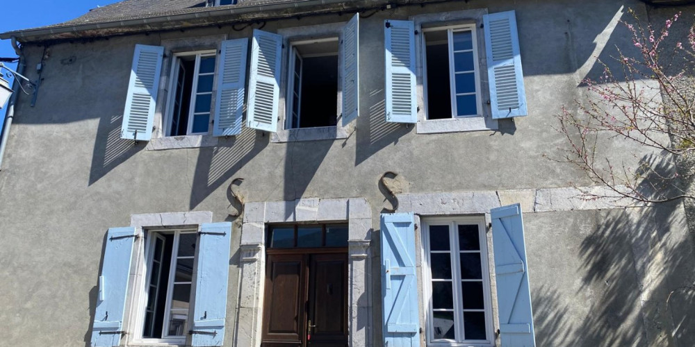 maison à HECHES (65250)