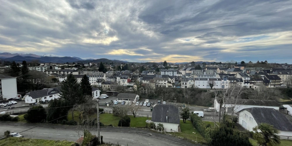 appartement à OLORON STE MARIE (64400)