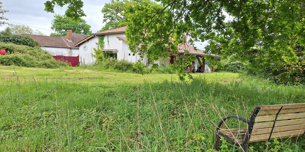maison à LEREN (64270)