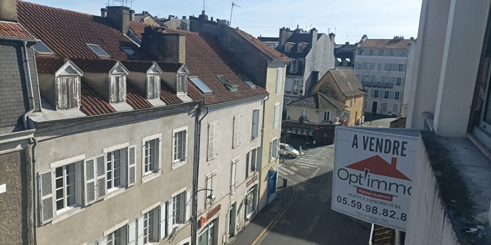 appartement à PAU (64000)